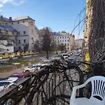 Andelshus Bandera Hostel Lviv