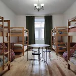 Hostel Europe Condo