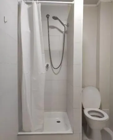Konut Bandera Hostel Lviv