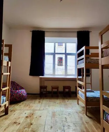 Condo Hostel Europe *