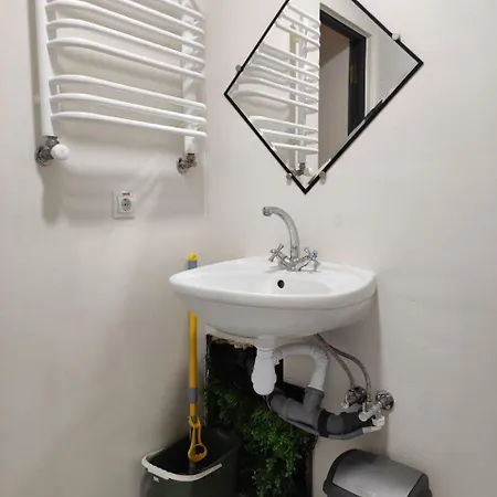 Bandera Hostel Konut Lviv