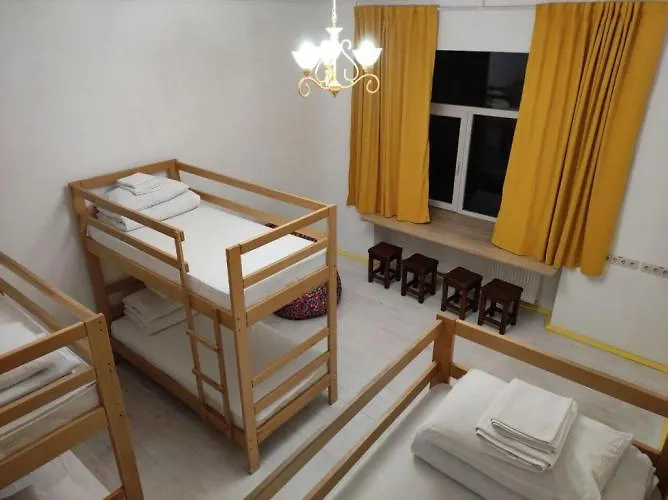 Bandera Hostel Condominio Leópolis