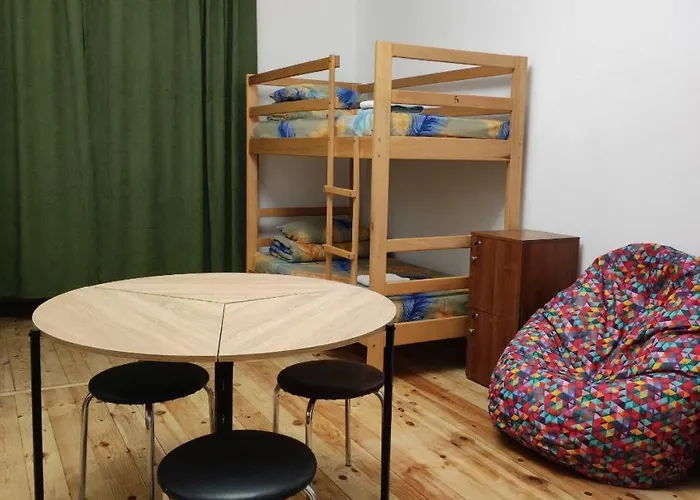 Bandera Hostel Condominio Leópolis